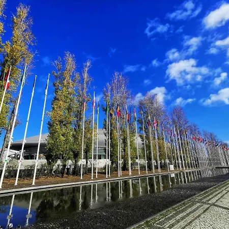 Bom Dia Parque Nacoes Lisboaz דירה ליסבון