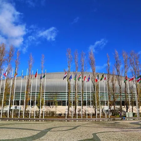 アパート Bom Dia Parque Nacoes Lisboaz リスボン