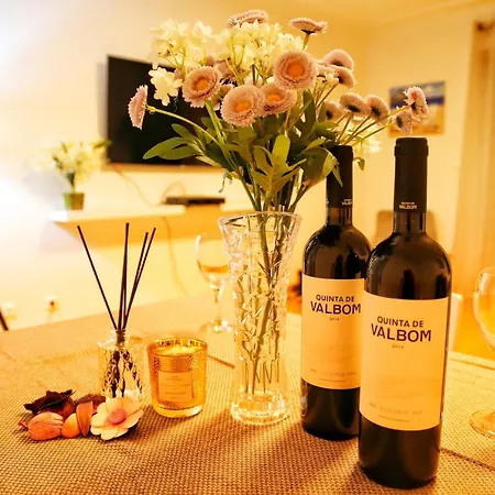 Bom Dia Parque Nacoes Lisboaz 아파트 *