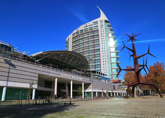 Bom Dia Parque Nacoes Lisboaz Appartamento Lisbona